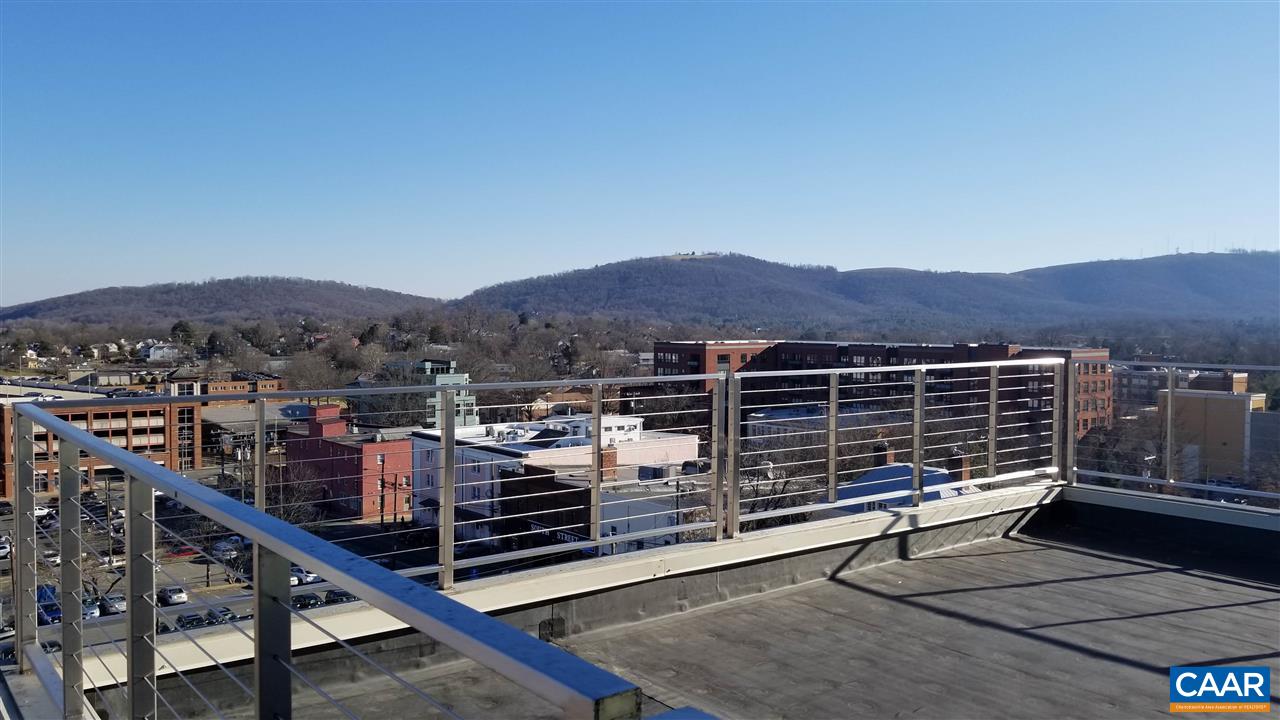 218 W Water St, Charlottesville, VA 22902
