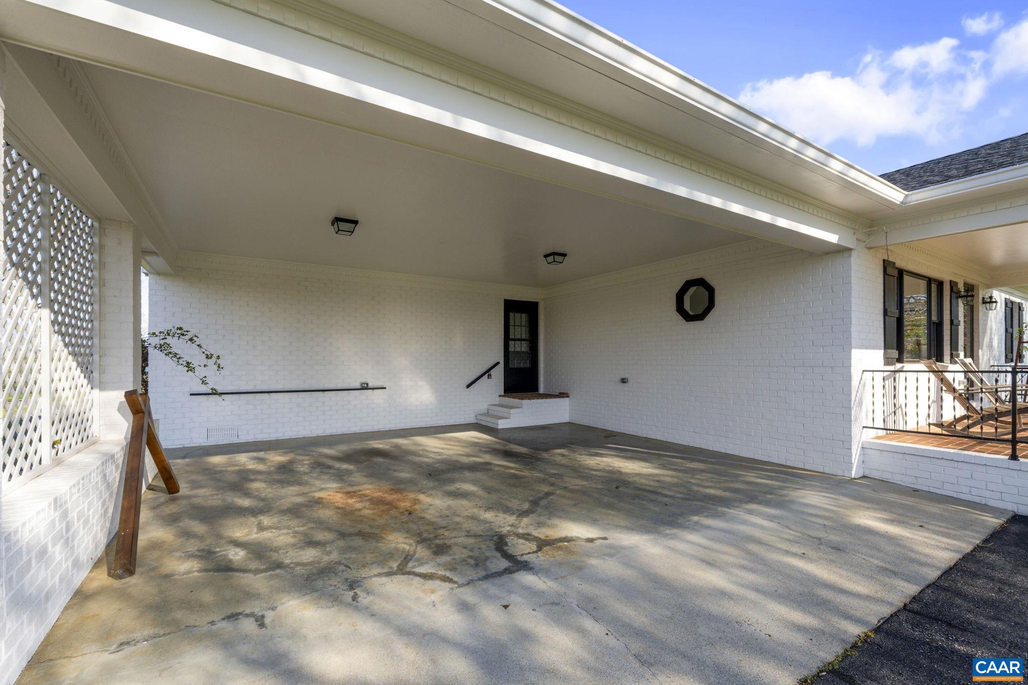 912 Shores Rd, Palmyra, VA 22963 — photo 10