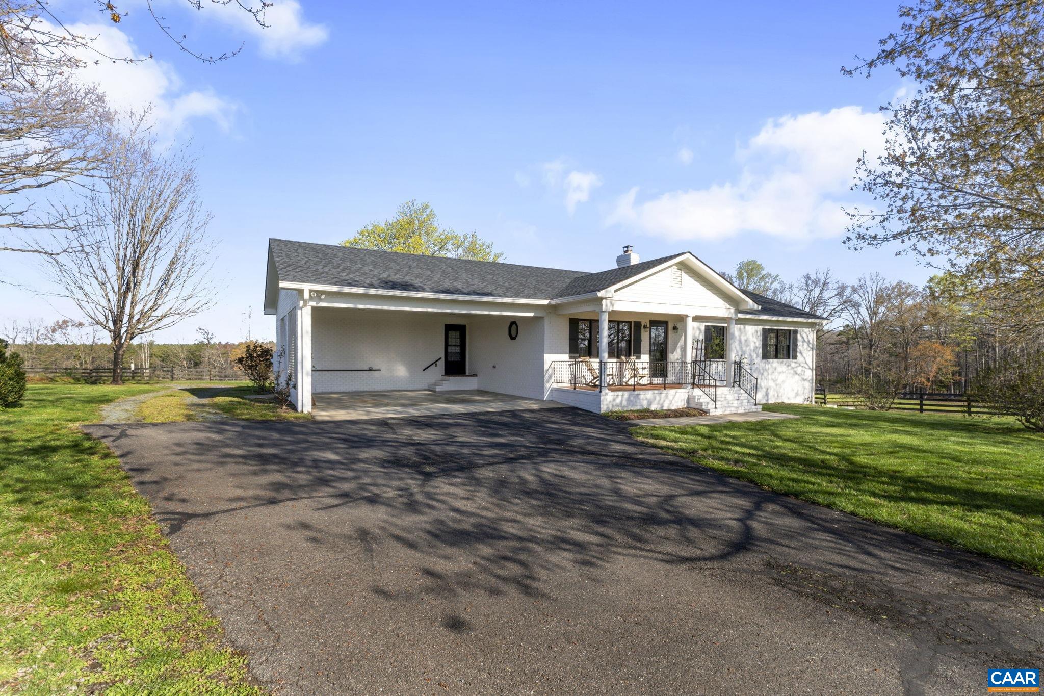 912 Shores Rd, Palmyra, VA 22963 — photo 4