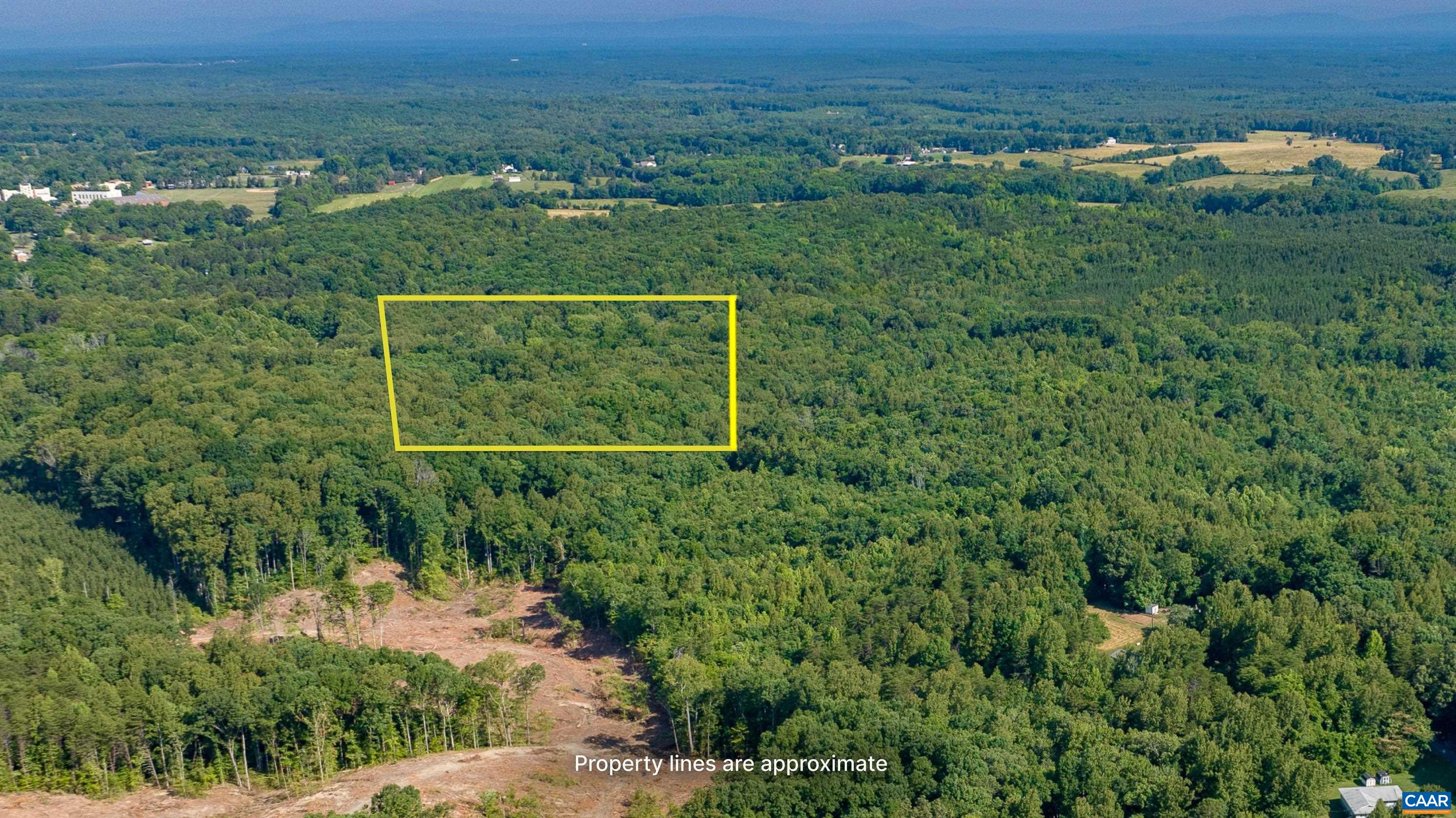 Stag Rd, Bremo Bluff, VA 23022