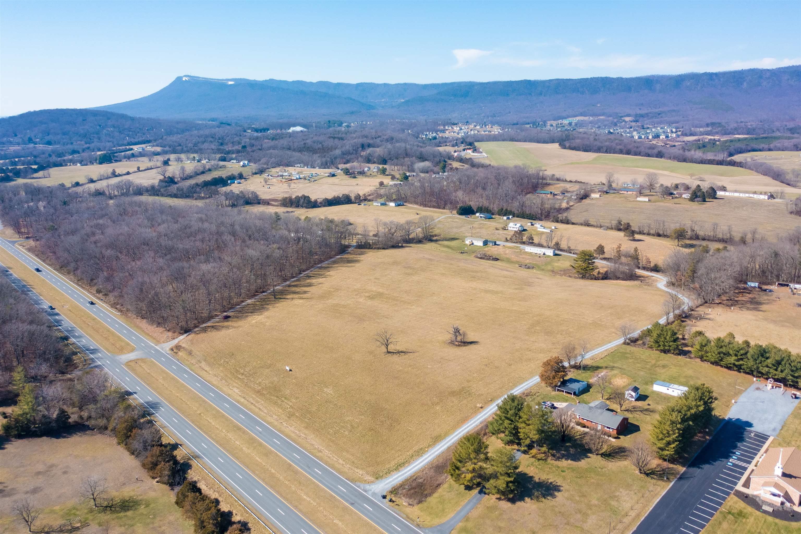 NE Spotswood Trl, Elkton, VA 22827 - photo 2