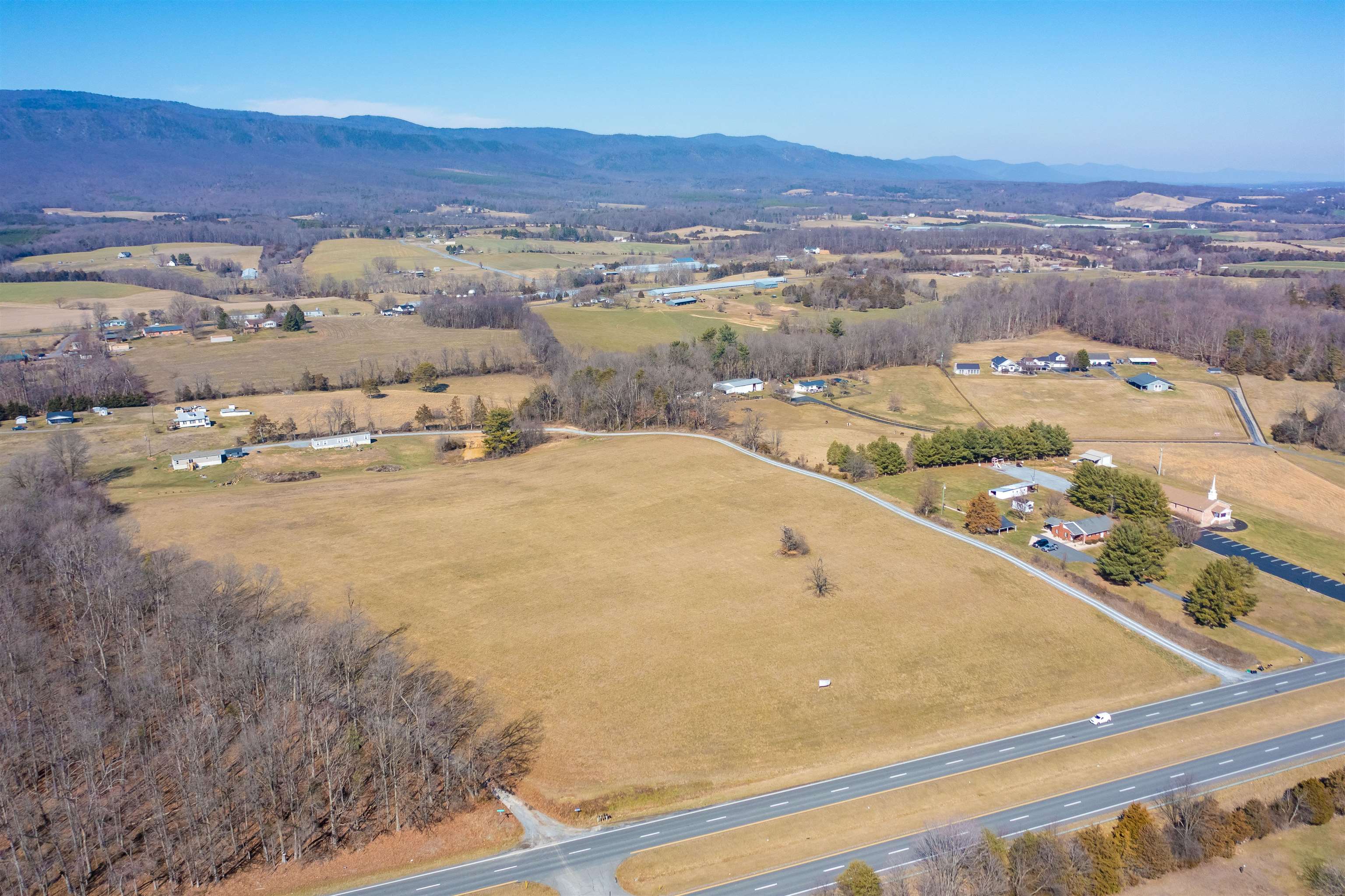 NE Spotswood Trl, Elkton, VA 22827 - photo 5