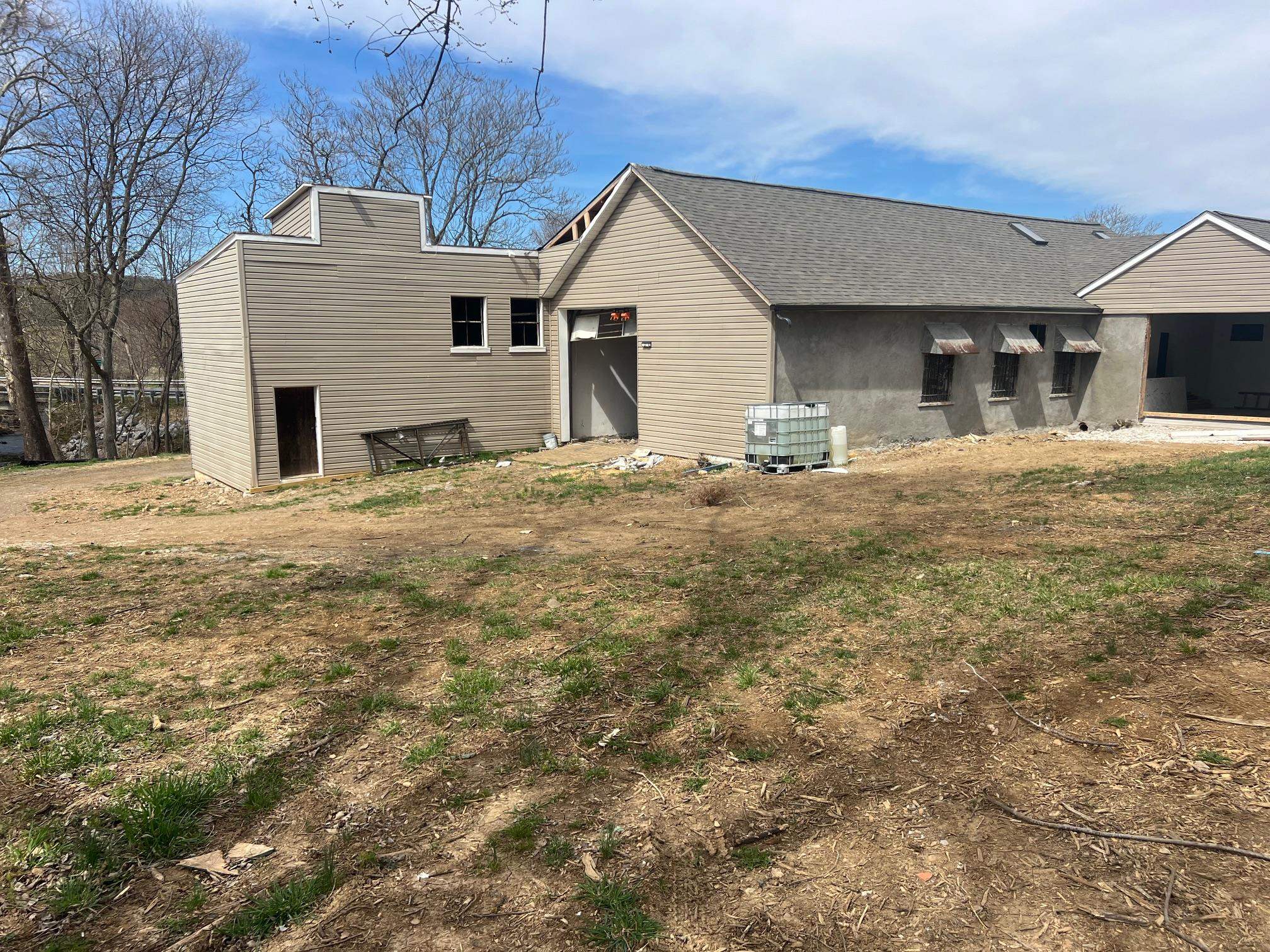 1399 Stuarts Draft Hwy, Stuarts Draft, VA 24477