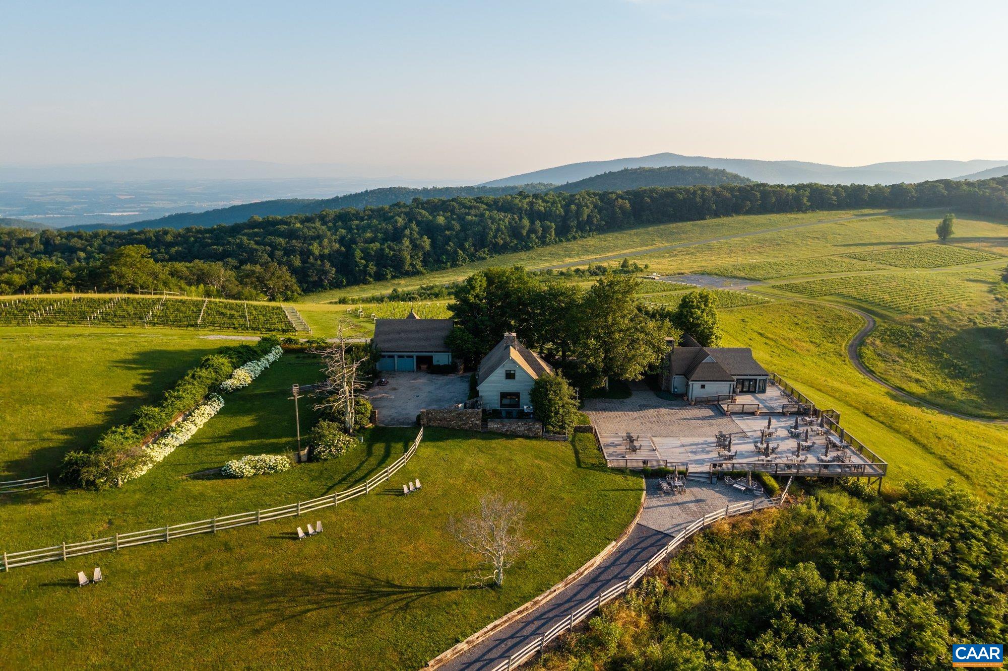 24981 Blue Ridge Pkwy, Vesuvius, VA 24483 — photo 5