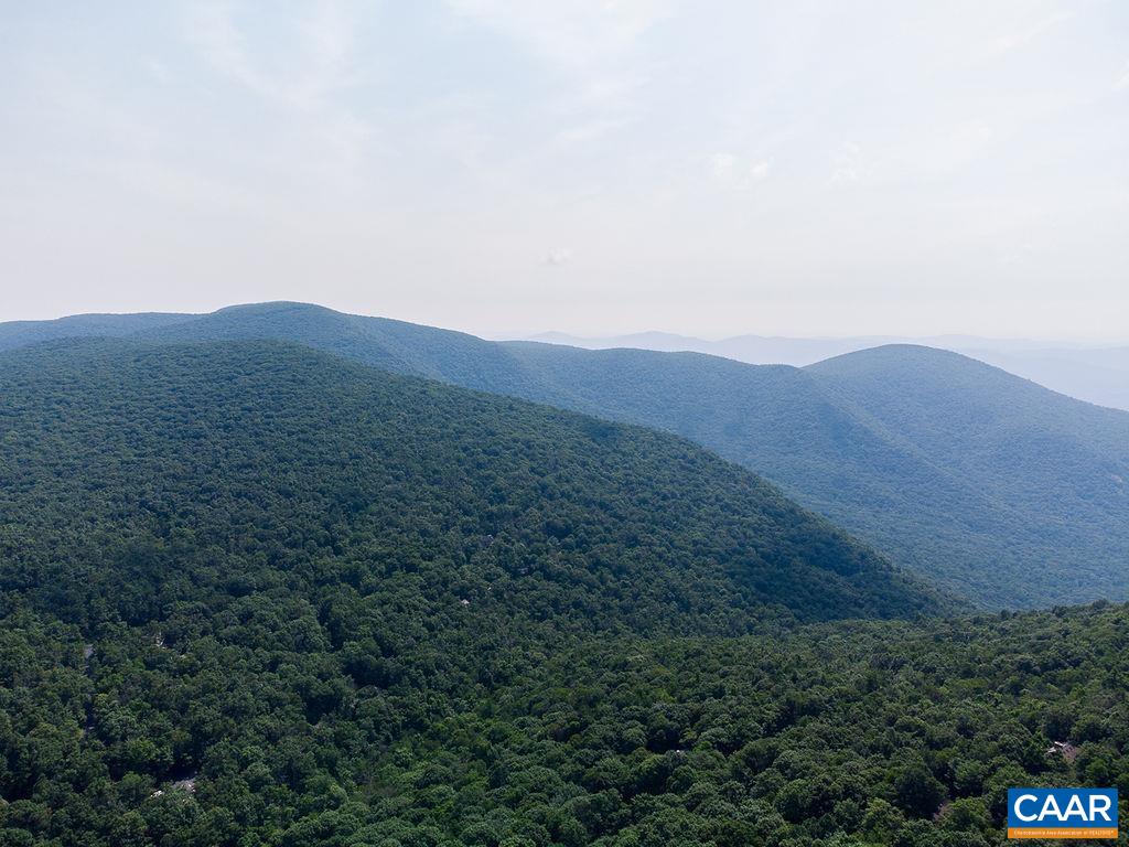 37 Coopers Vantage, Wintergreen Resort, VA 22967 - photo 2