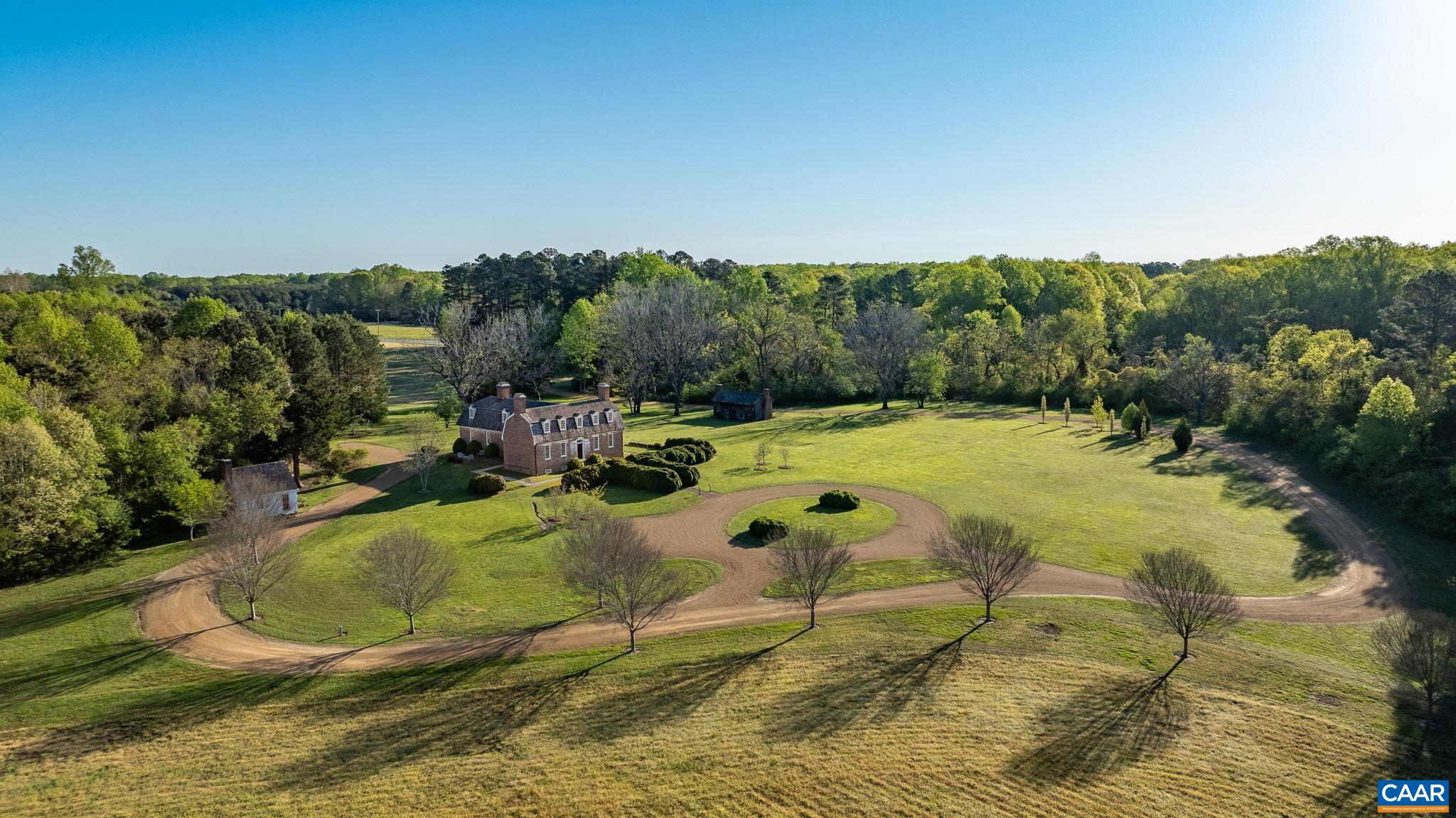 1425 Twiggs Ferry Rd, Hartfield, VA 23071 — photo 2