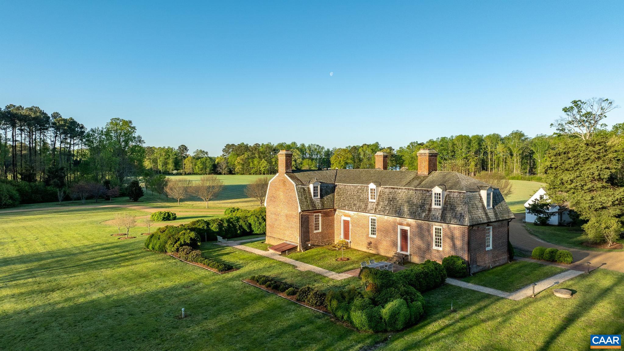 1425 Twiggs Ferry Rd, Hartfield, VA 23071 — photo 4
