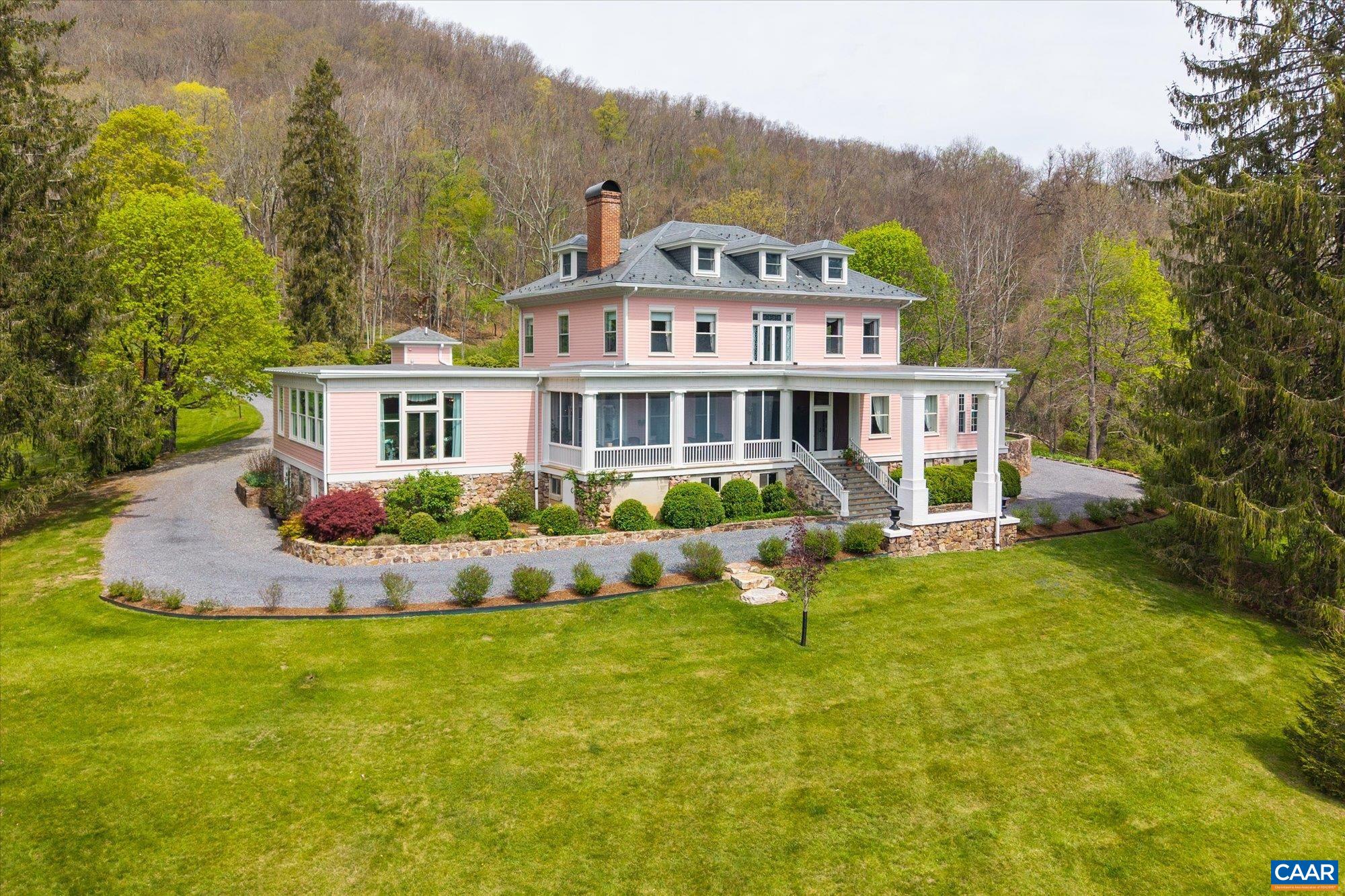 356 Routier Hill Rd, Hot Springs, VA 24445 — photo 2