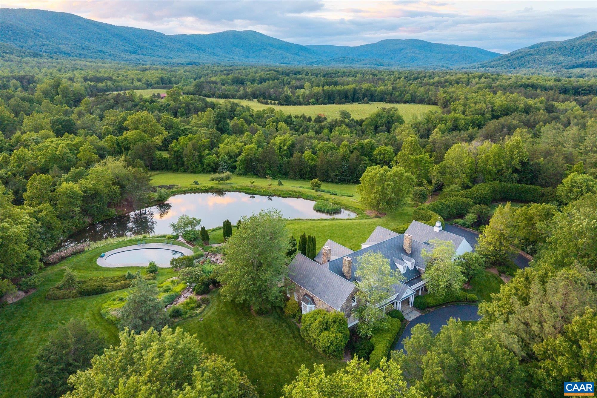 5190 Sugar Ridge Rd, Crozet, VA 22932