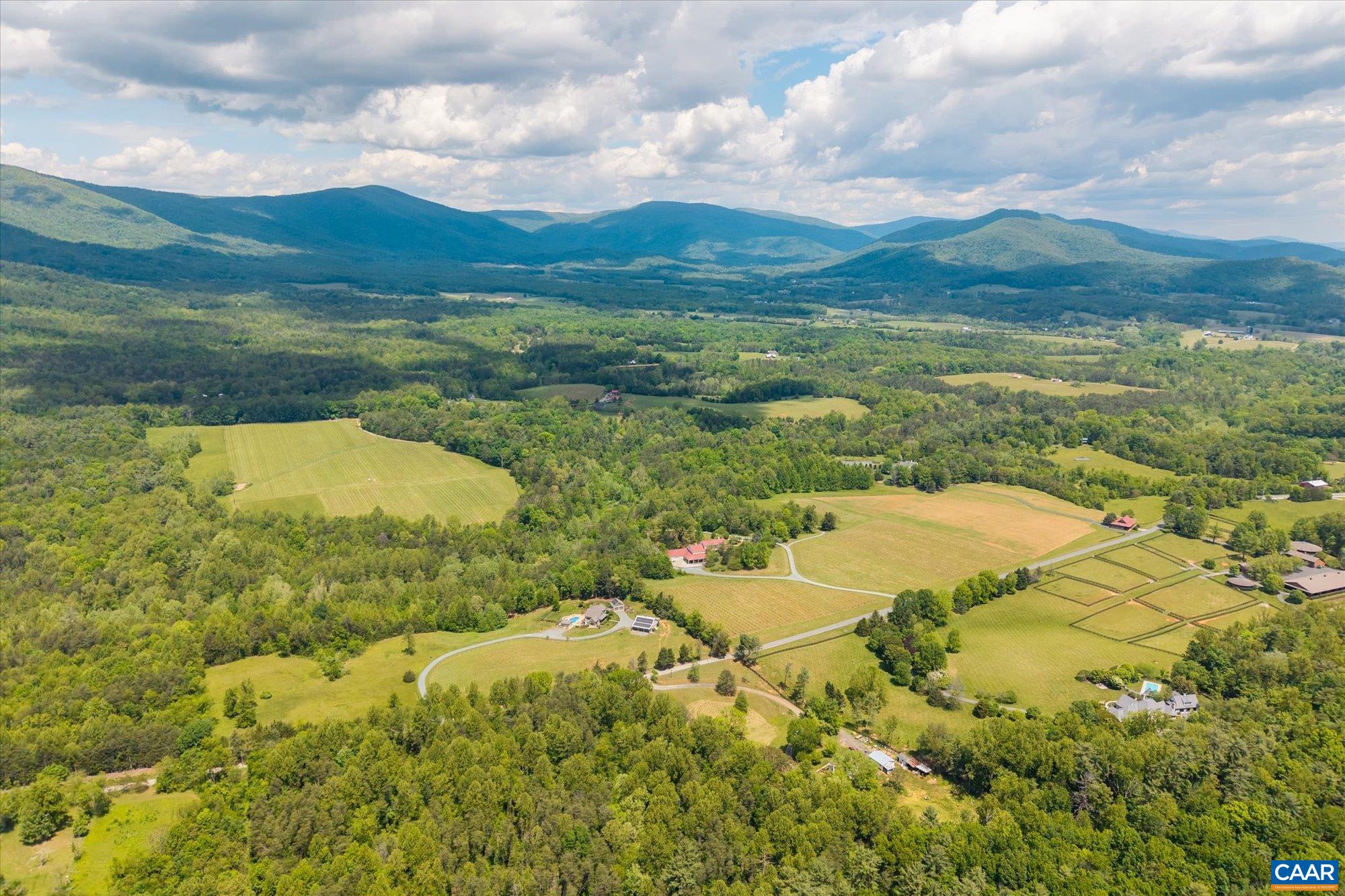 5190 Sugar Ridge Rd, Crozet, VA 22932 — photo 2