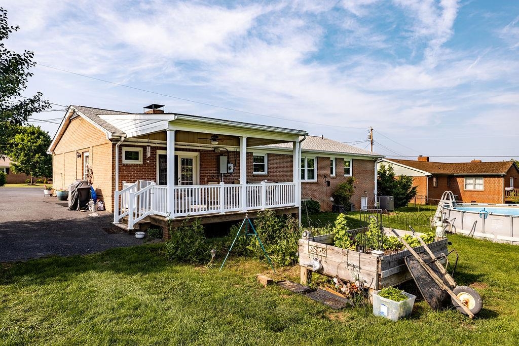 54 Lea Dr, Fishersville, VA 22939 - photo 5