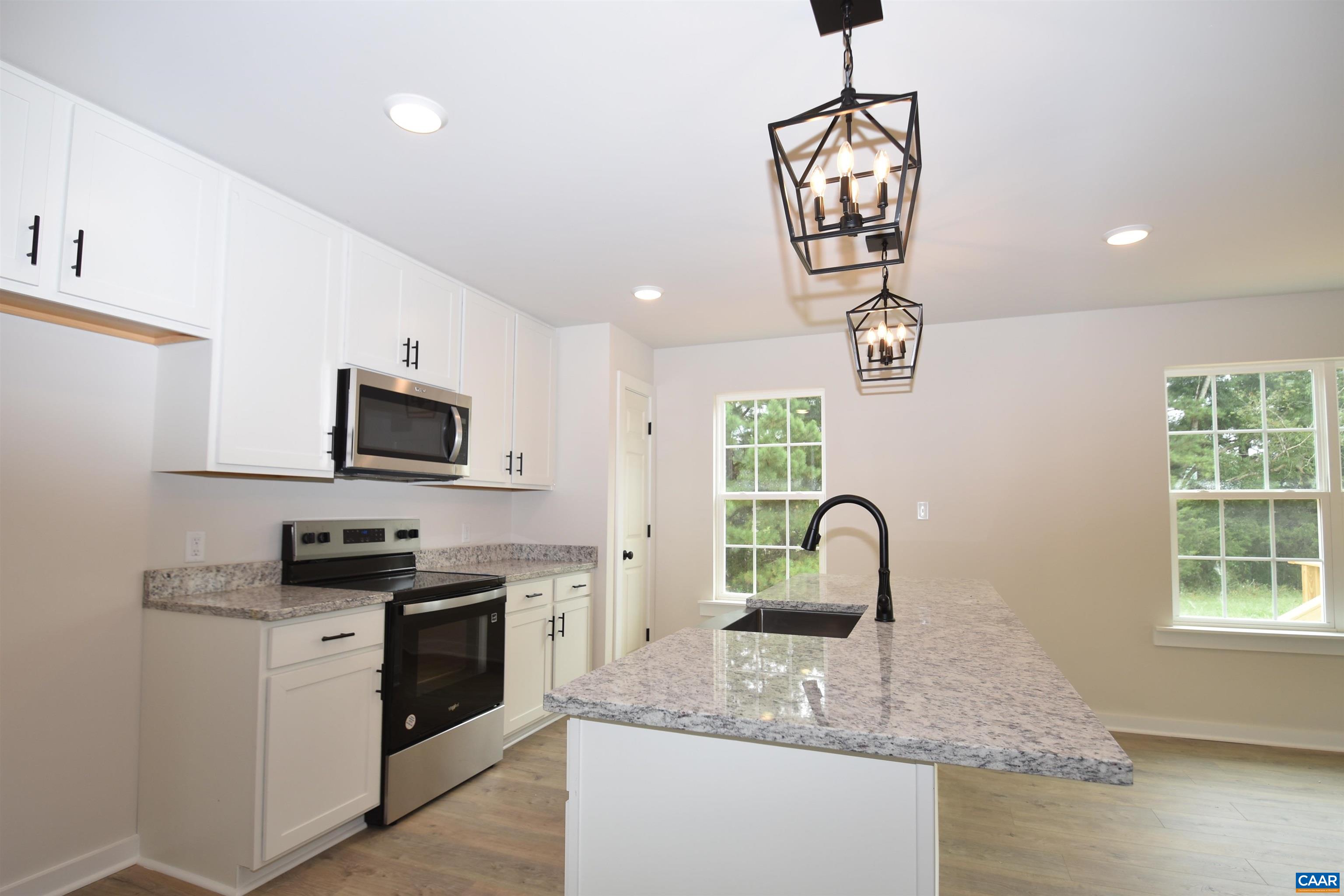 292 Bannister Town Rd, Louisa, VA 23093 — photo 2