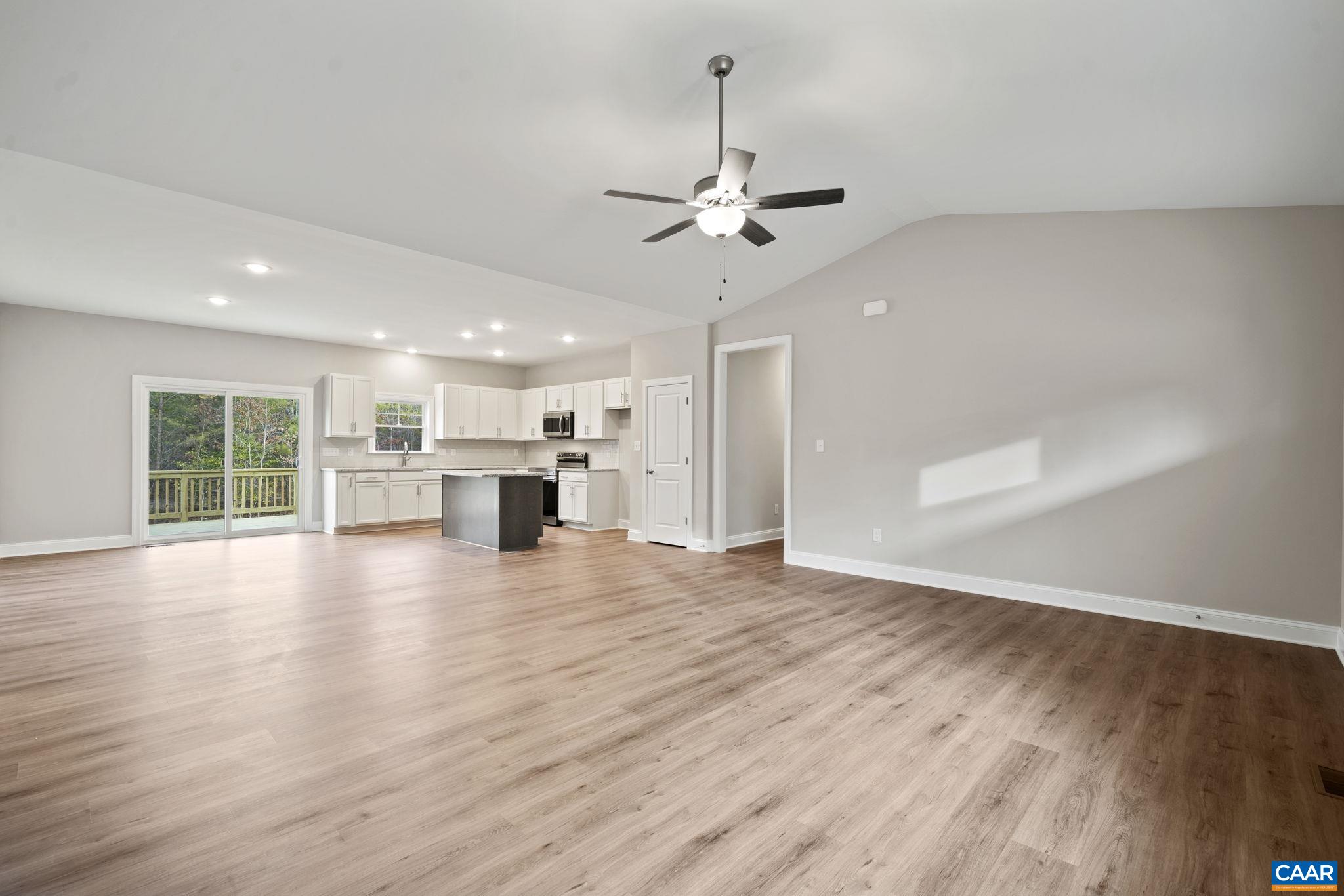 371 Glenmore Ln, Keswick, VA 22947 — photo 10