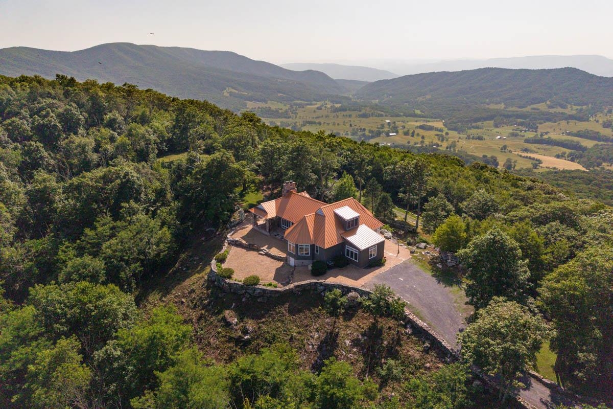 504 Airport Dr, Hot Springs, VA 24445 — photo 7