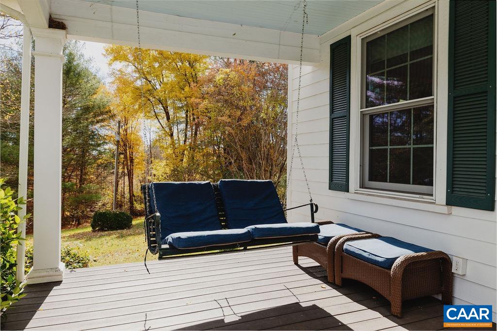 325 Old Roseland Rd, Roseland, VA 22967 — photo 8