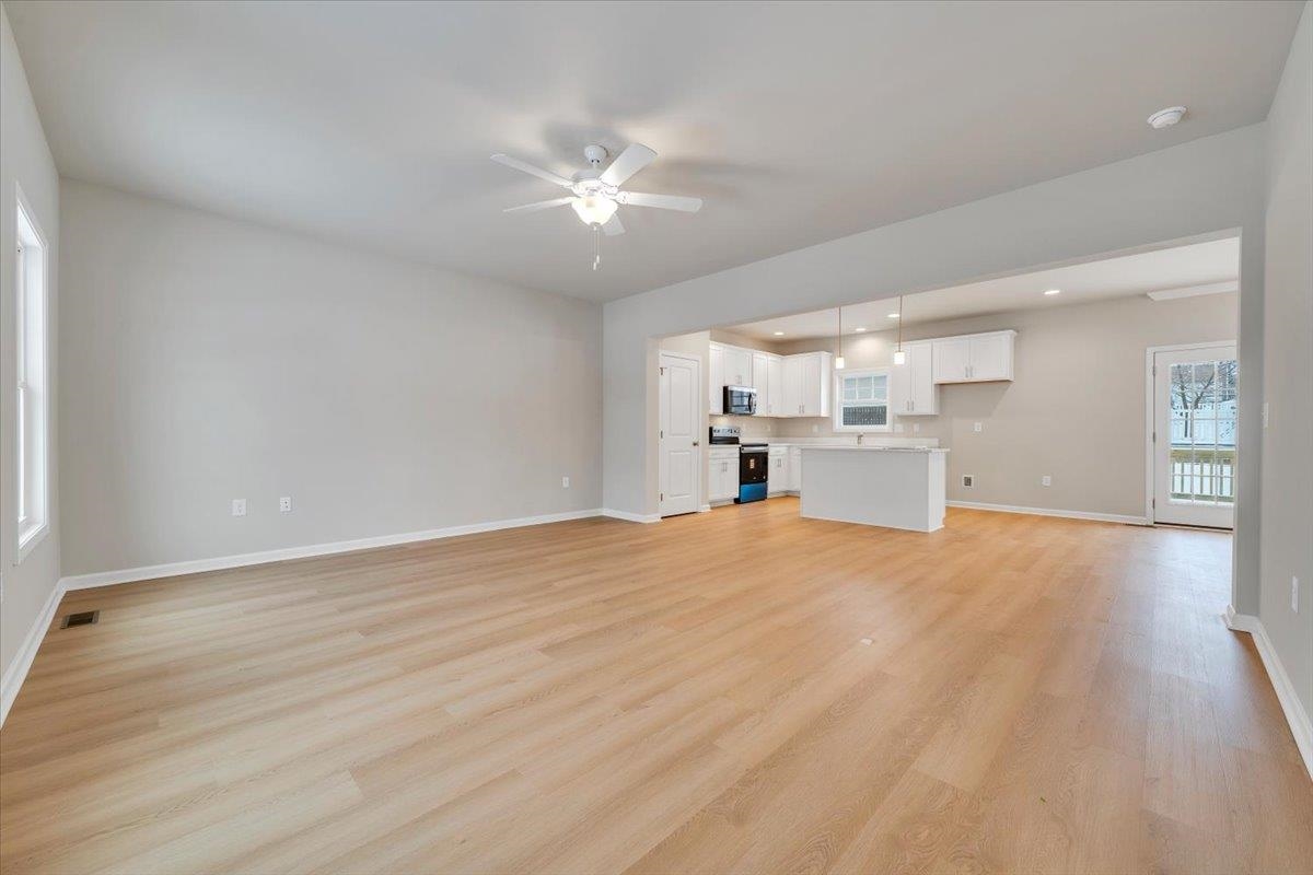 208 Wexford St, Staunton, VA 24401 — photo 3