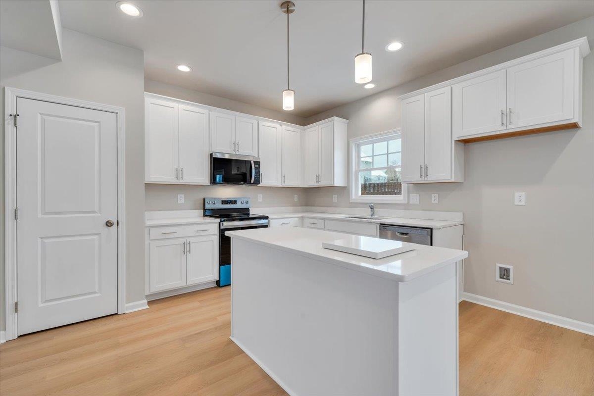 208 Wexford St, Staunton, VA 24401 — photo 7
