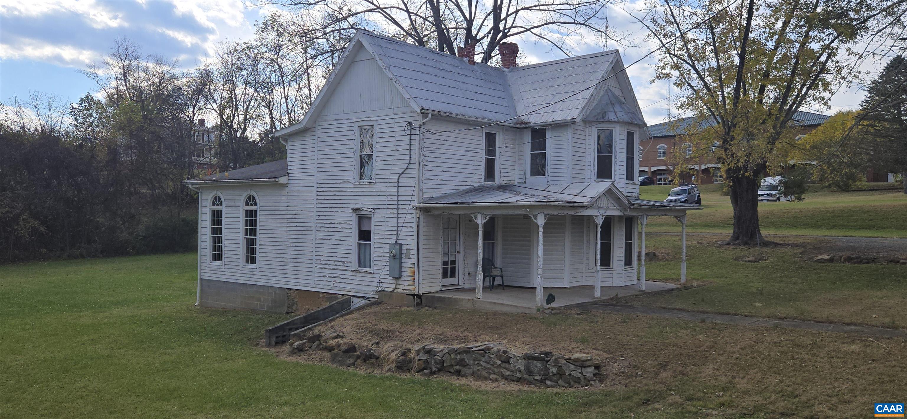 276 Main St, Stanardsville, VA 22973 — photo 7