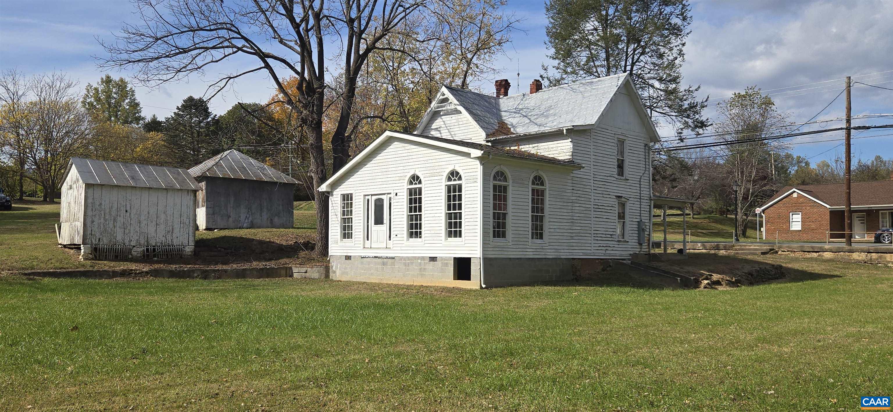 276 Main St, Stanardsville, VA 22973 — photo 8