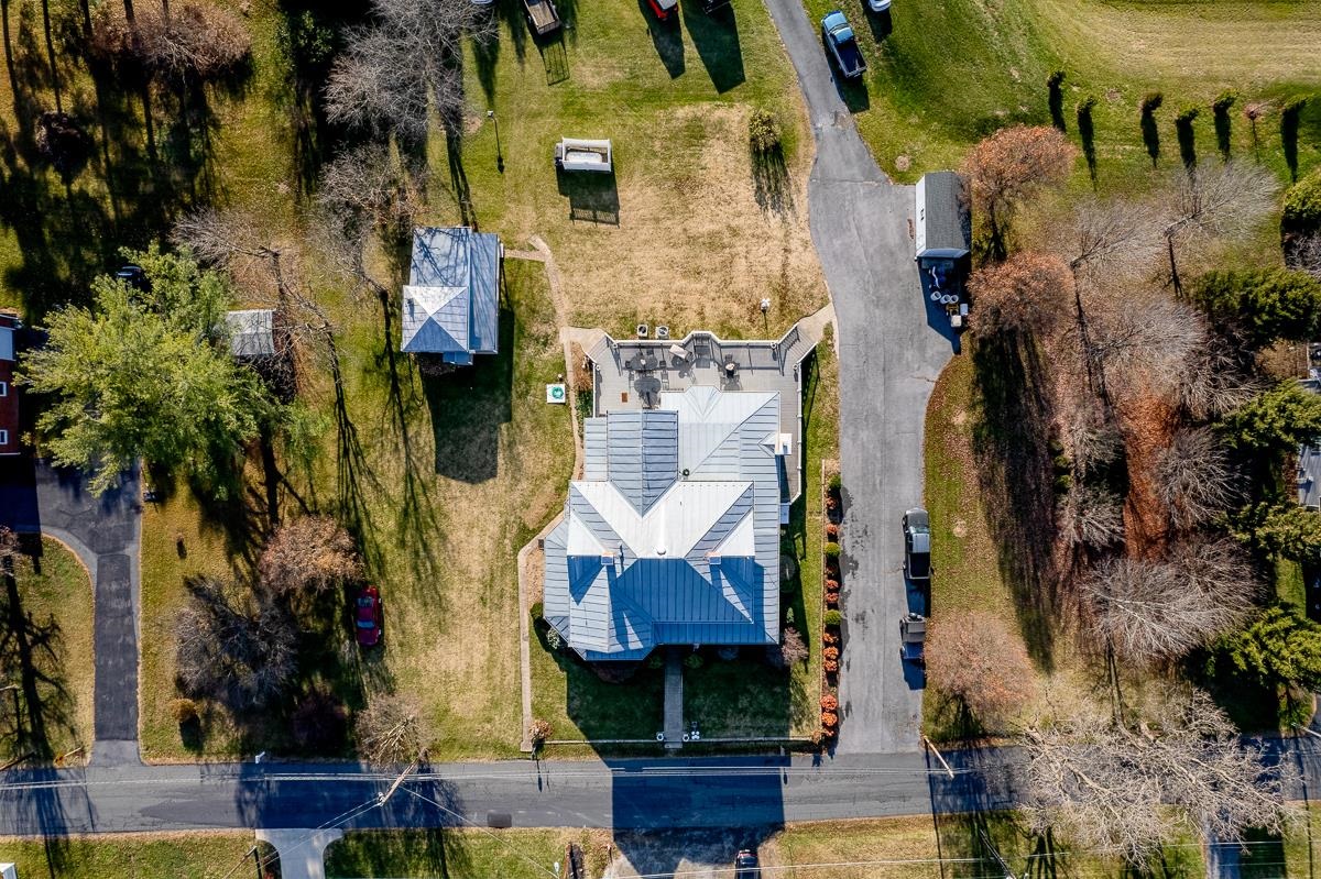 187 Houff Rd, Weyers Cave, VA 24486 — photo 8