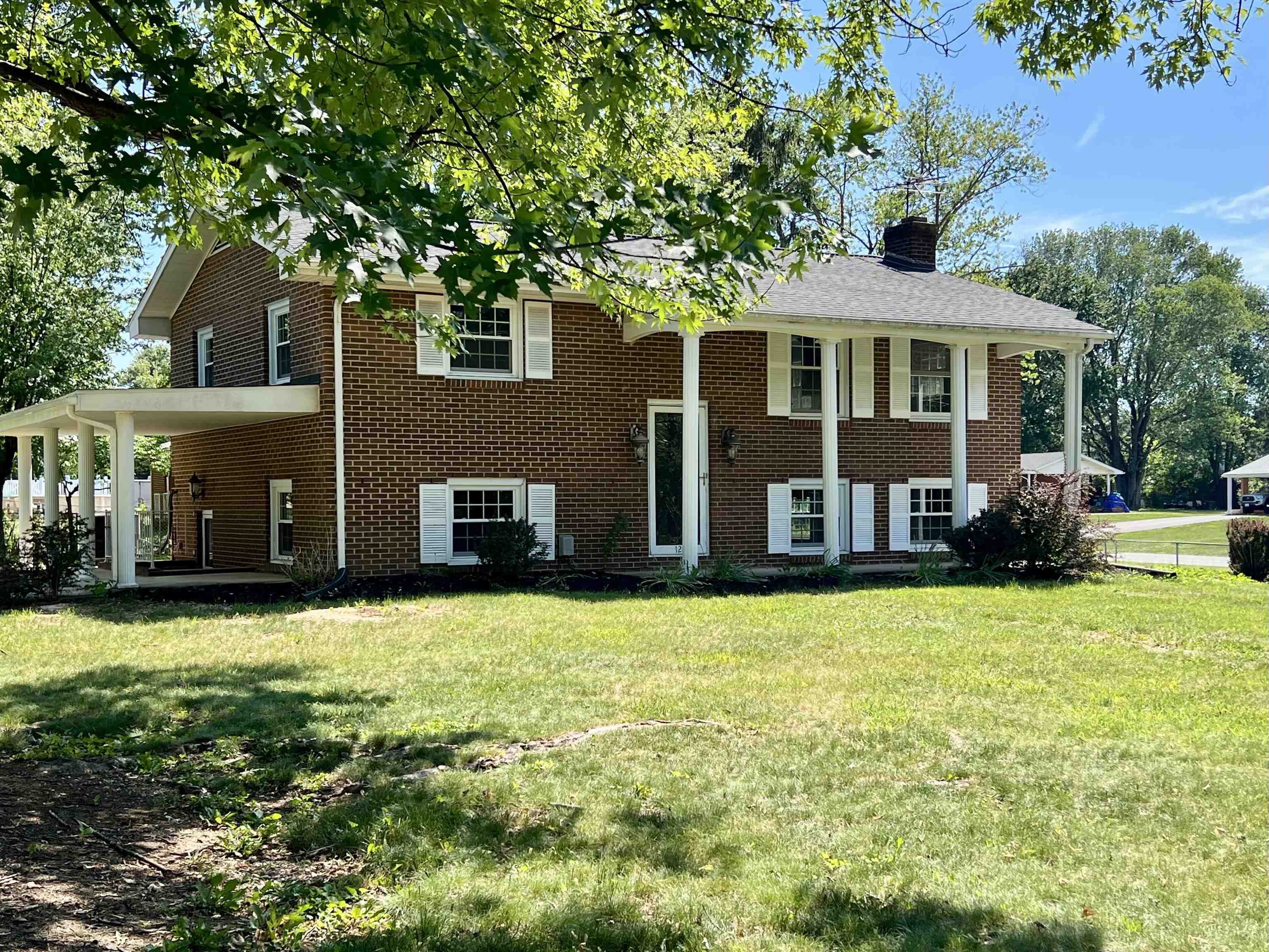 12 Essex Rd, Grottoes, VA 24441