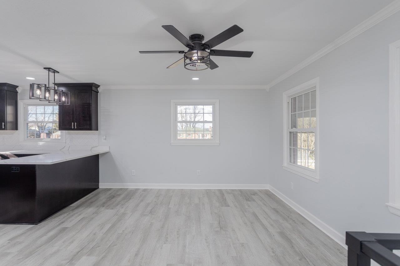 12 Essex Rd, Grottoes, VA 24441 — photo 10