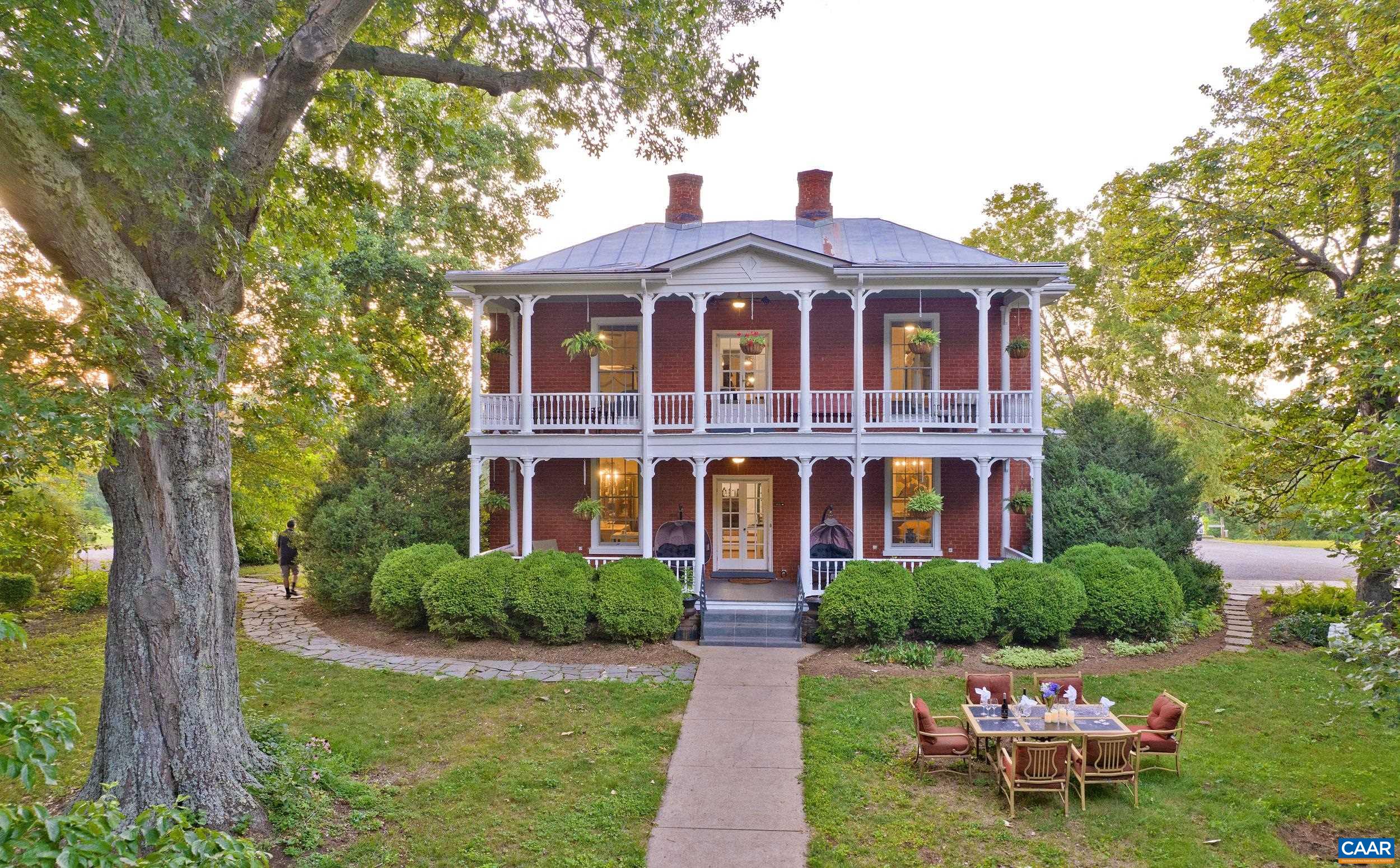 294 Freshwater Cove Ln, Lovingston, VA 22949