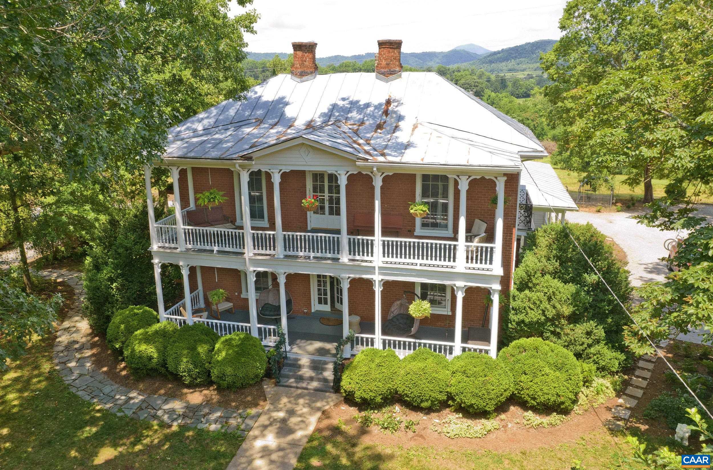 294 Freshwater Cove Ln, Lovingston, VA 22949 — photo 2