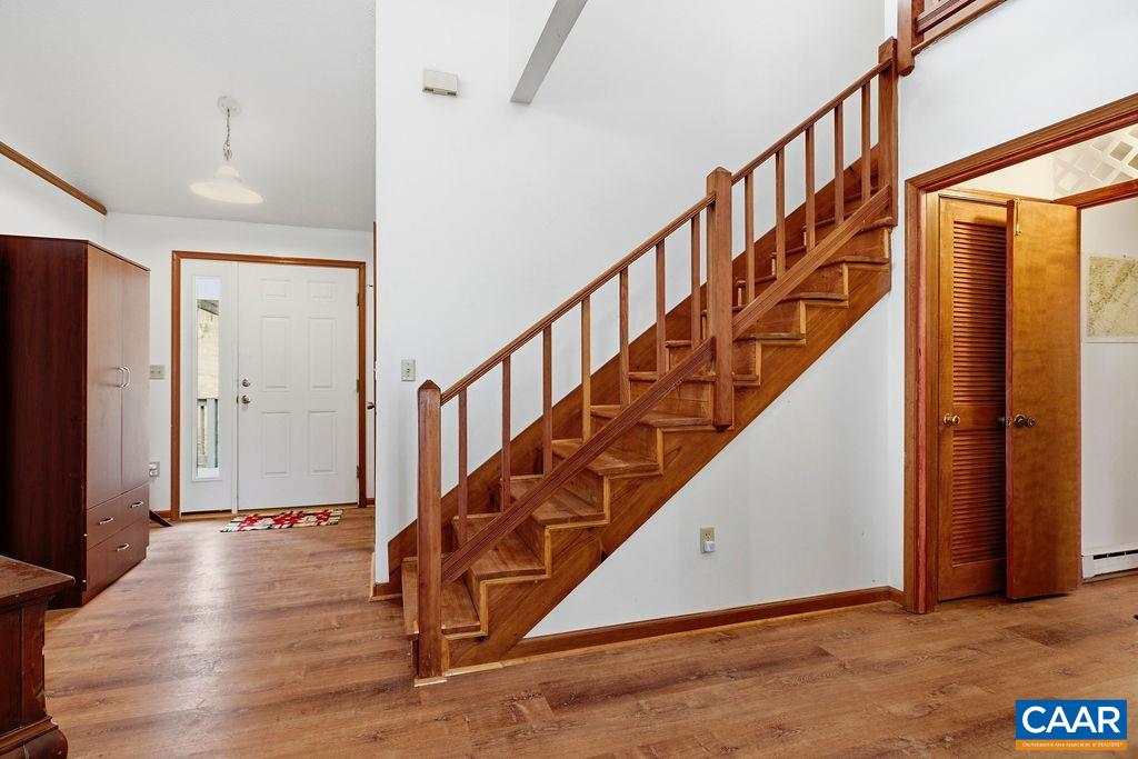 20 Red Cedar Ct, Wintergreen, VA 22967 — photo 10