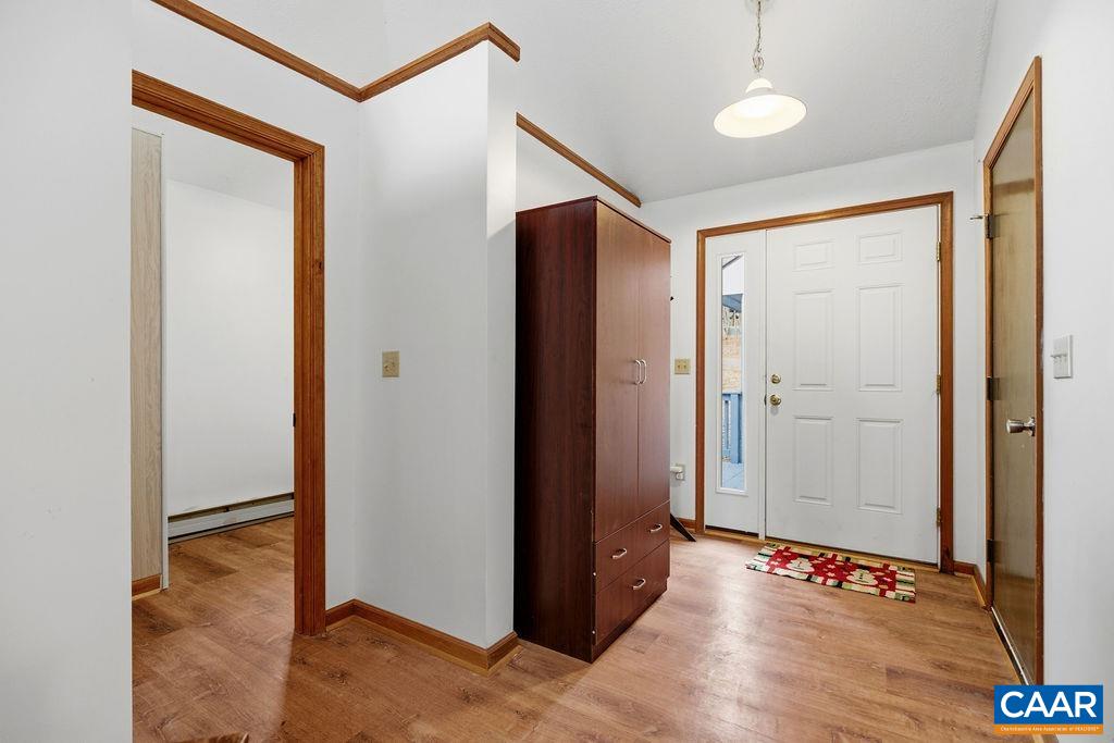 20 Red Cedar Ct, Wintergreen, VA 22967 — photo 9