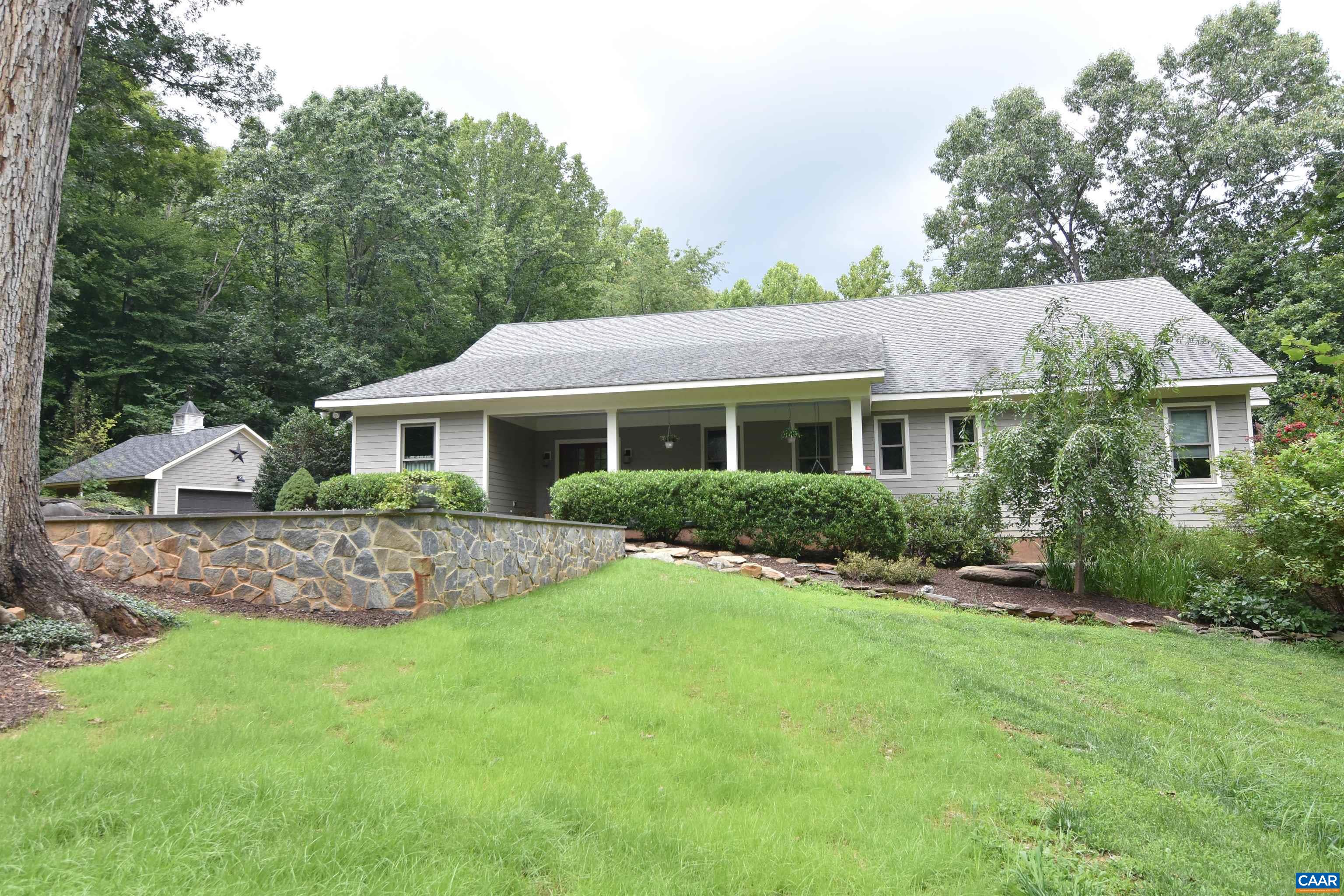 519 Foothills Dr, Nellysford, VA 22958 — photo 2