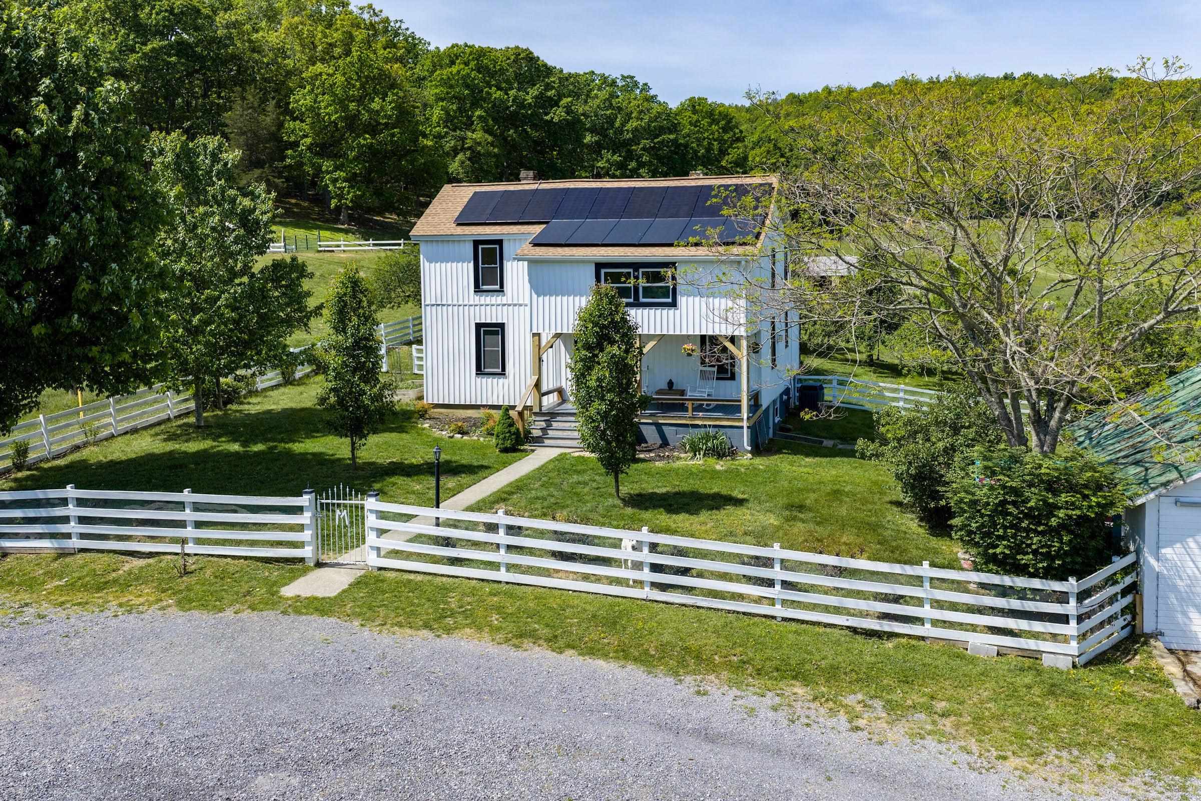 75 Margarets Ln, Lexington, VA 24450 — photo 2