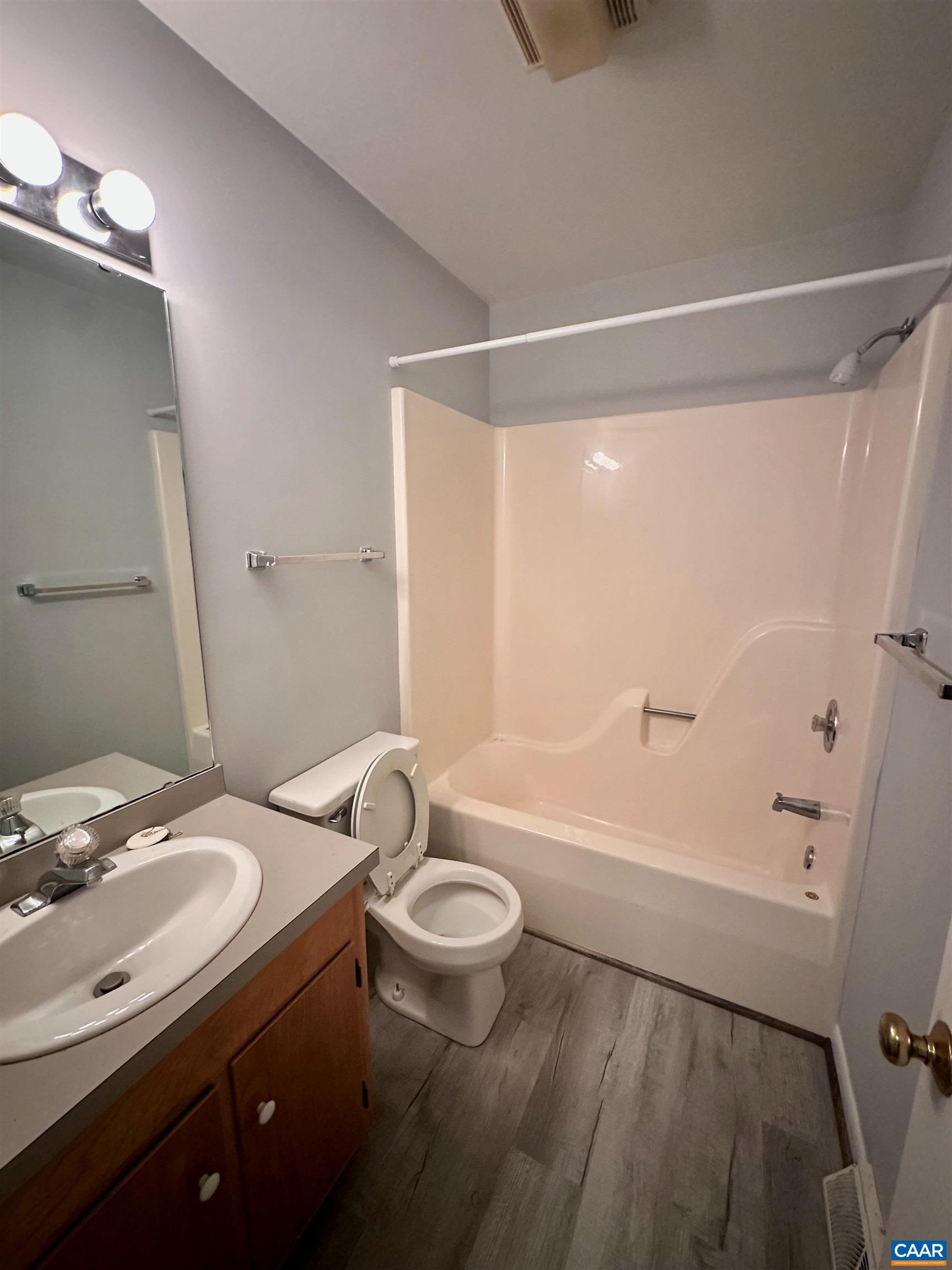1209 Chatham Rdg, Charlottesville, VA 22901 — photo 7