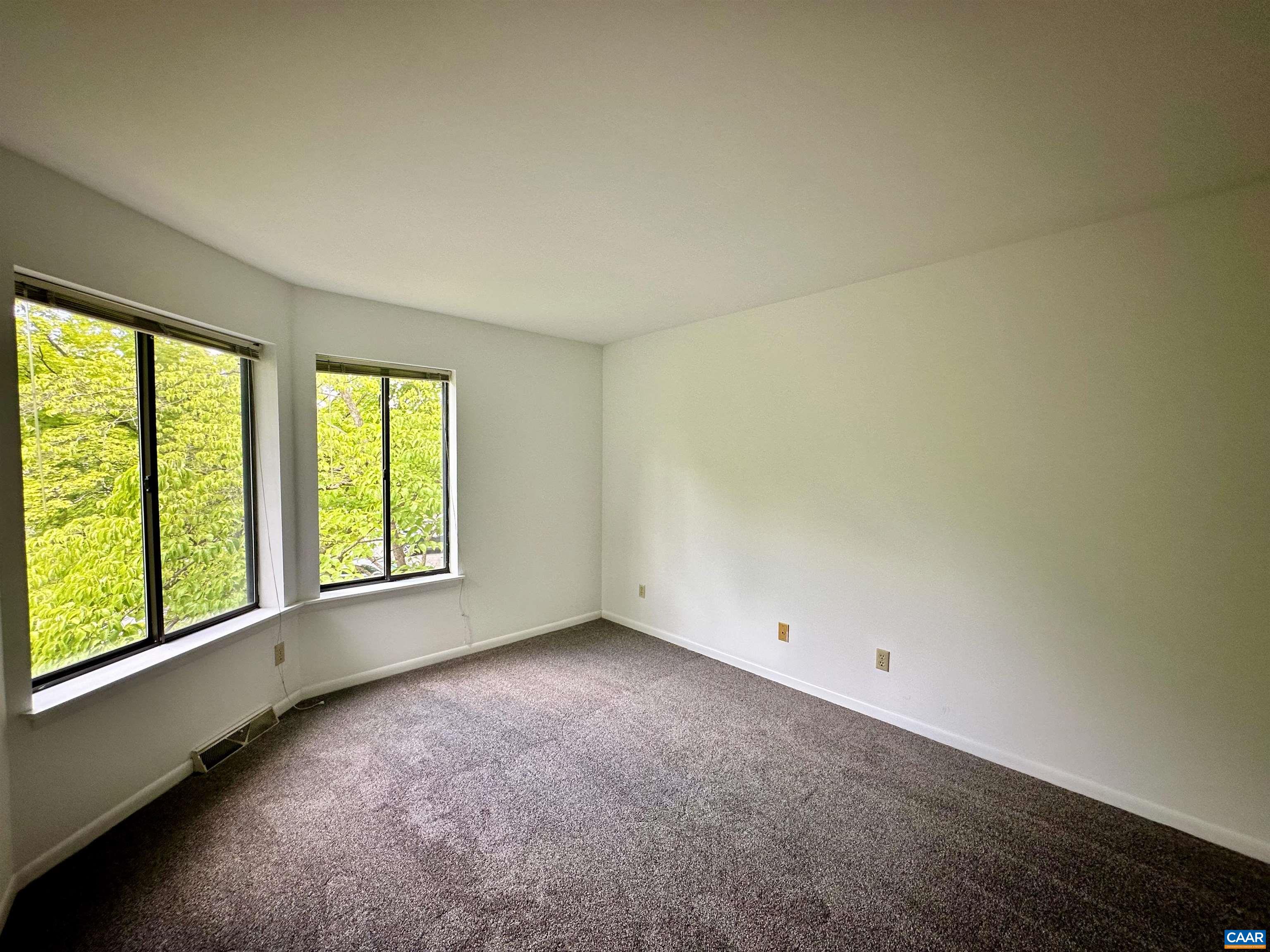 1209 Chatham Rdg, Charlottesville, VA 22901 — photo 8