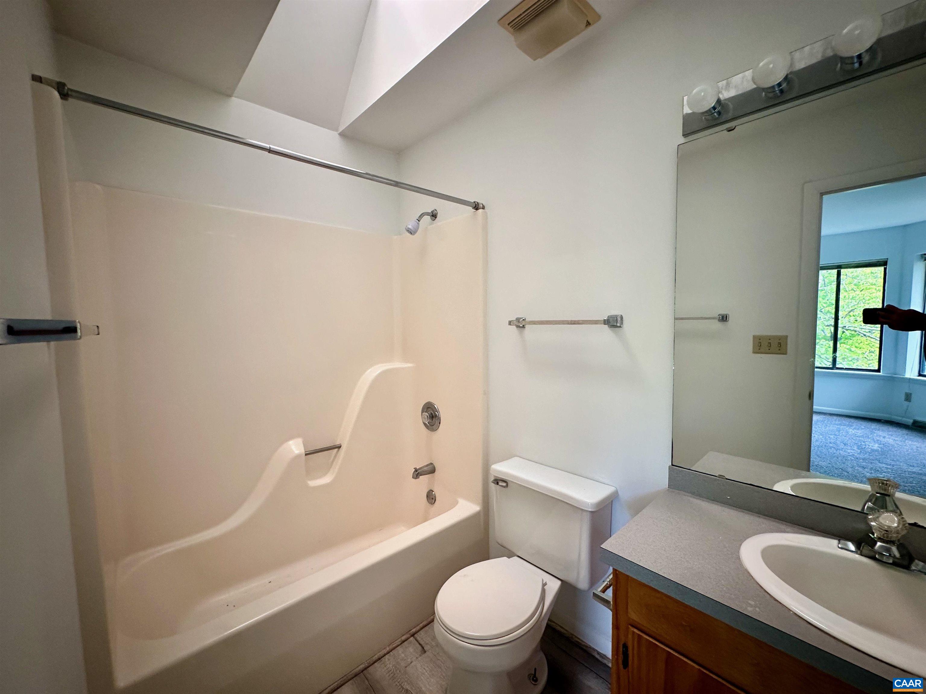1209 Chatham Rdg, Charlottesville, VA 22901 — photo 9