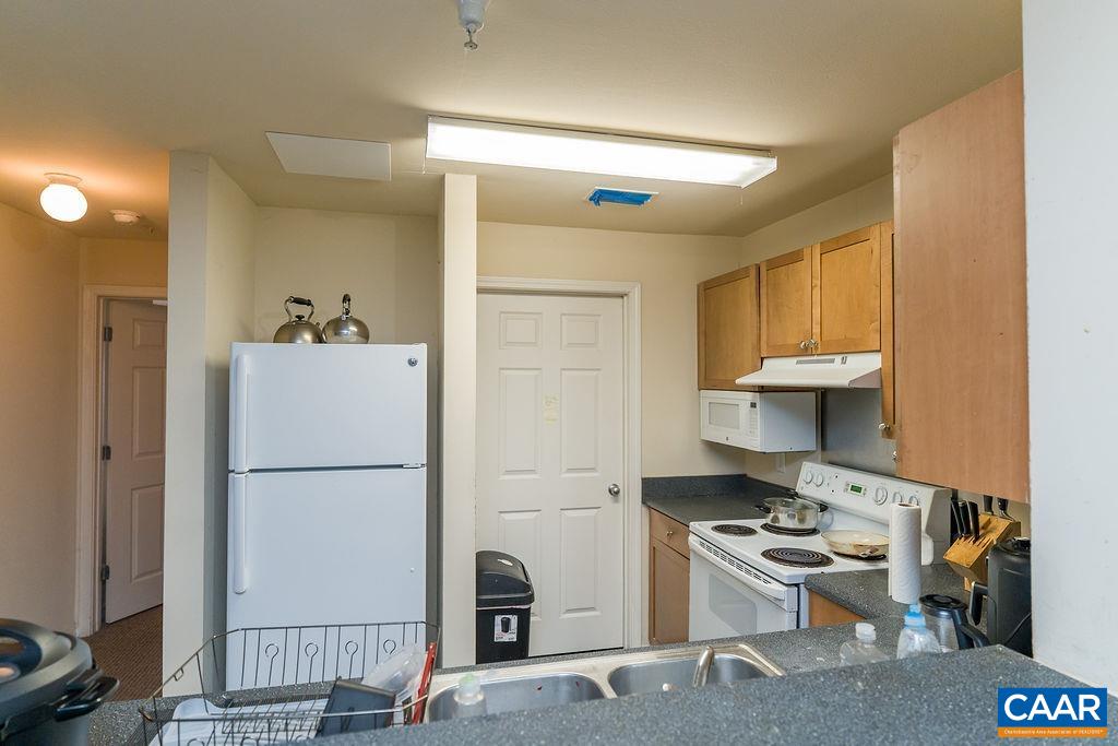 177 Yellowstone Dr, Charlottesville, VA 22903 — photo 6