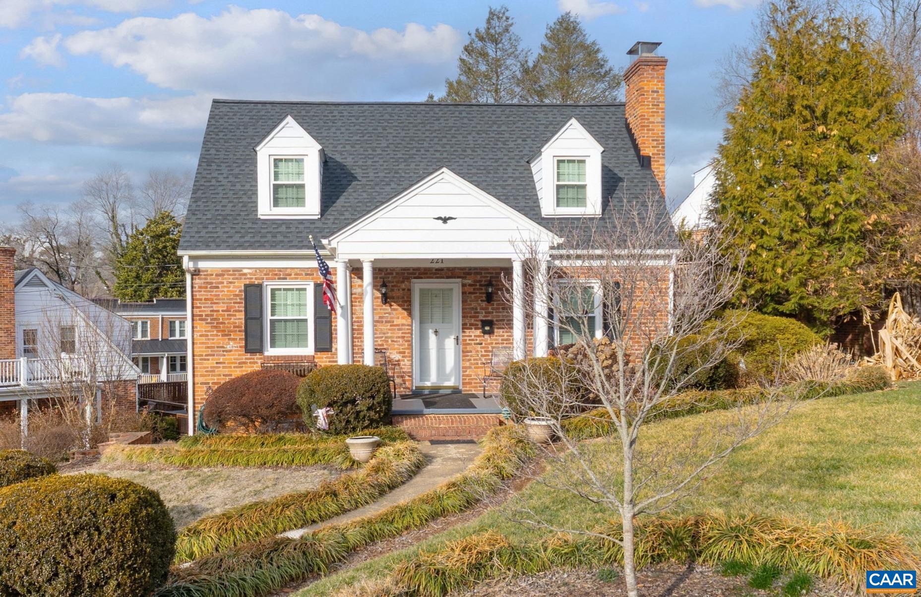 221 Lee Ave, Orange, VA 22960 — photo 2