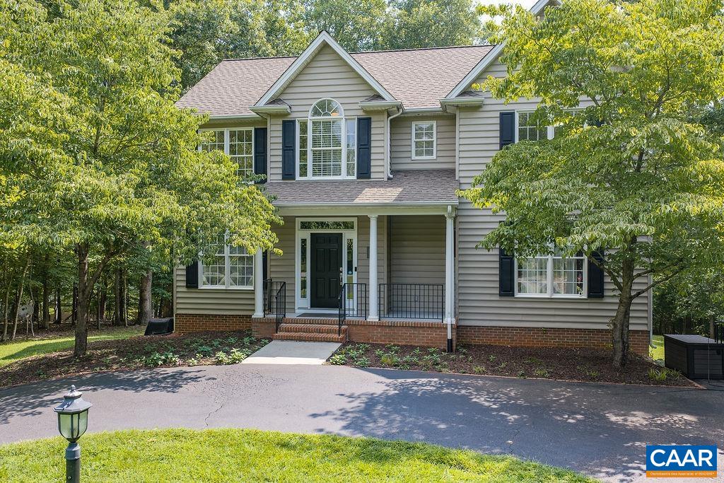 665 Fox Hollow Ln, Palmyra, VA 22963