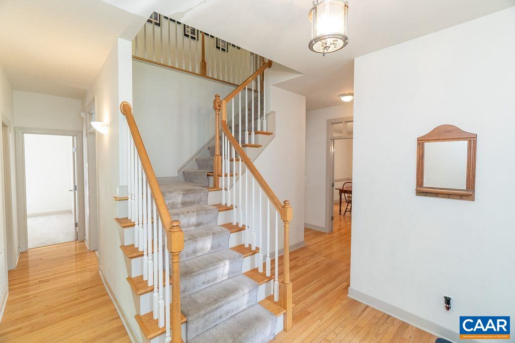 665 Fox Hollow Ln, Palmyra, VA 22963 — photo 2