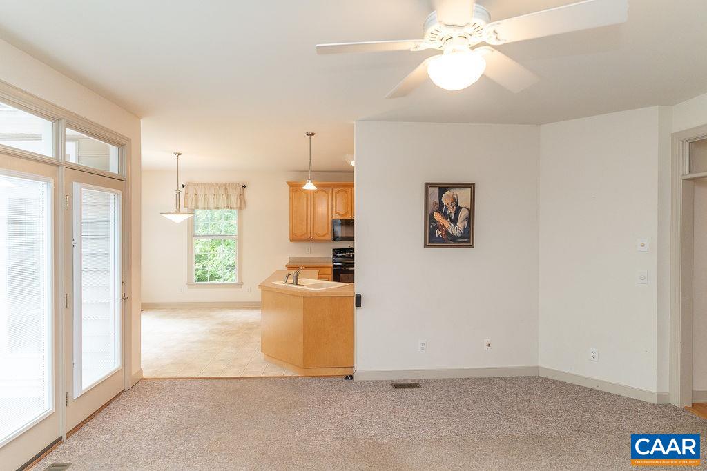 665 Fox Hollow Ln, Palmyra, VA 22963 — photo 6
