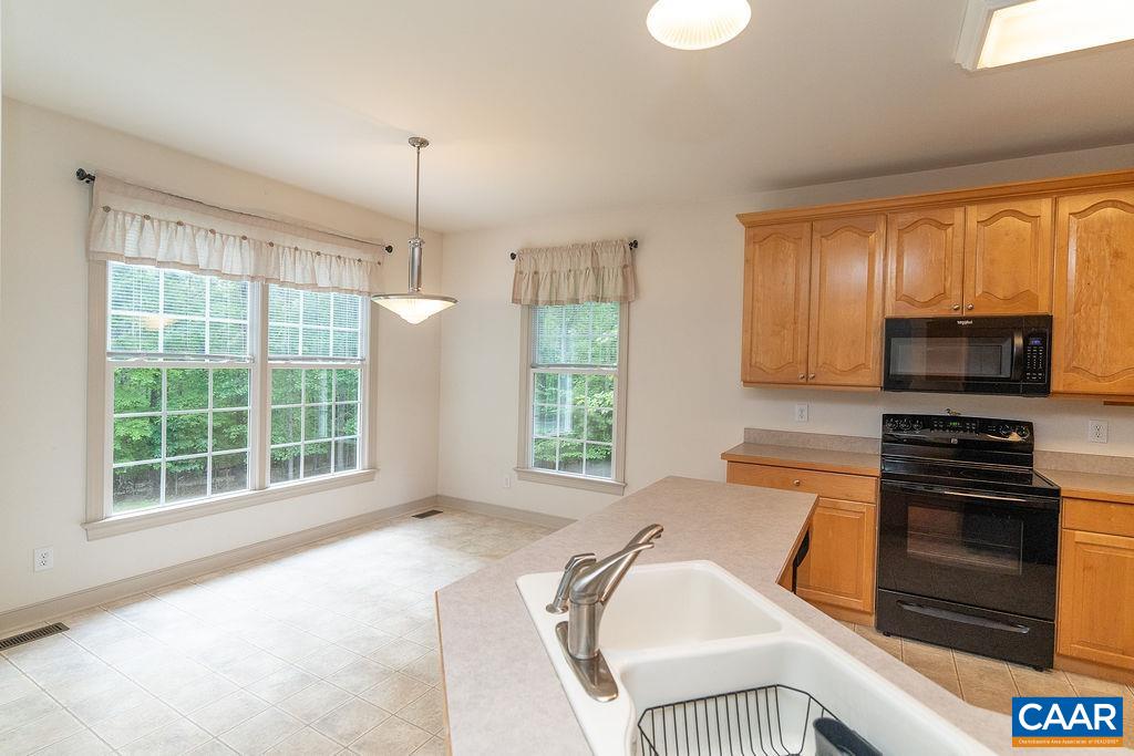 665 Fox Hollow Ln, Palmyra, VA 22963 — photo 7