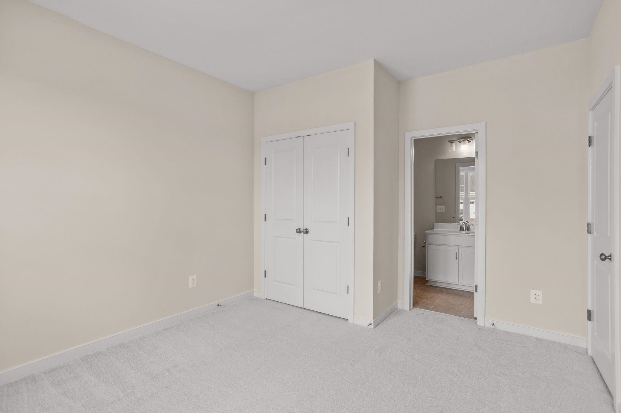 8700 Overbrook Dr photo 42