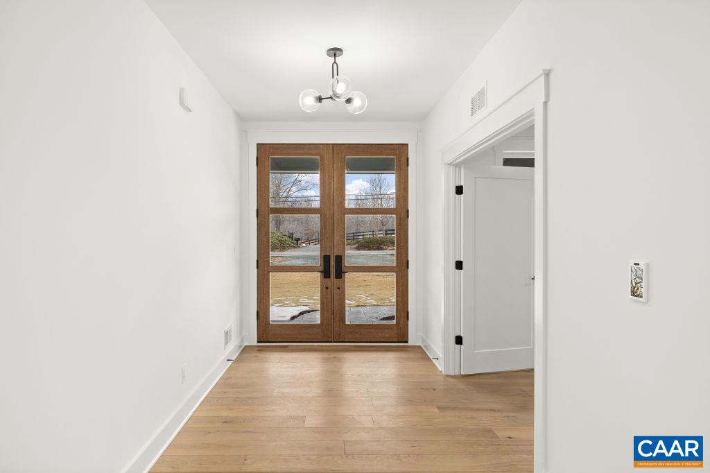 3769 Stony Point Rd, Charlottesville, VA 22911 — photo 3