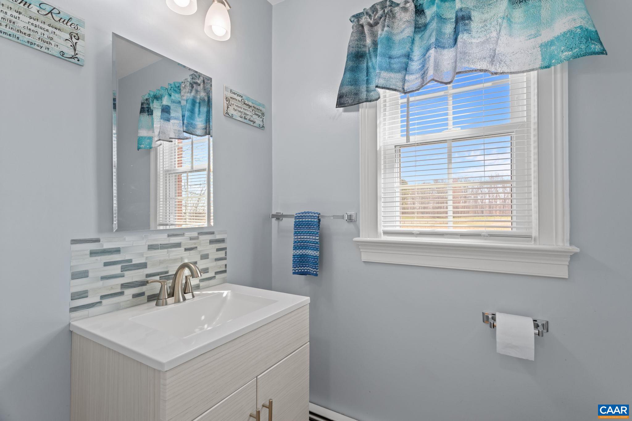 3258 W River Rd, Scottsville, VA 24590 — photo 10