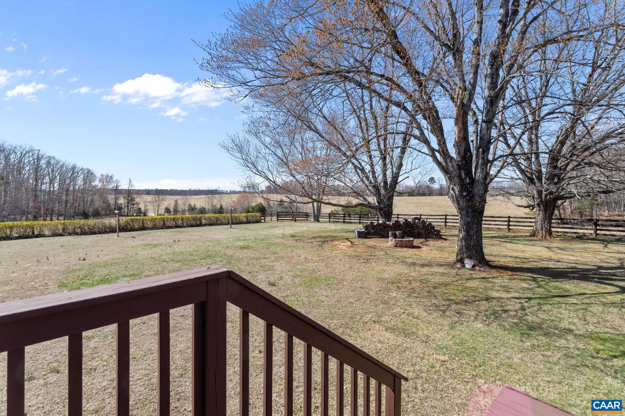 3258 W River Rd, Scottsville, VA 24590 — photo 2