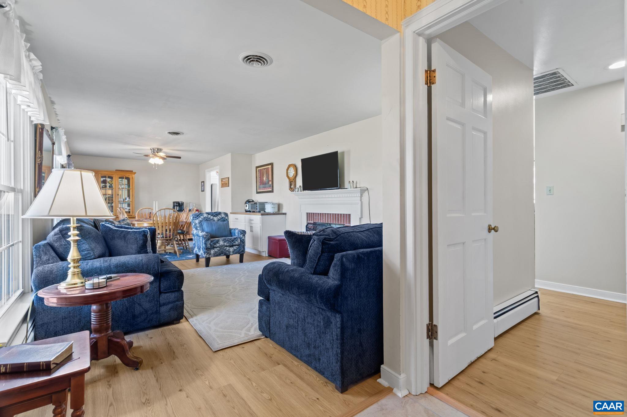 3258 W River Rd, Scottsville, VA 24590 — photo 4