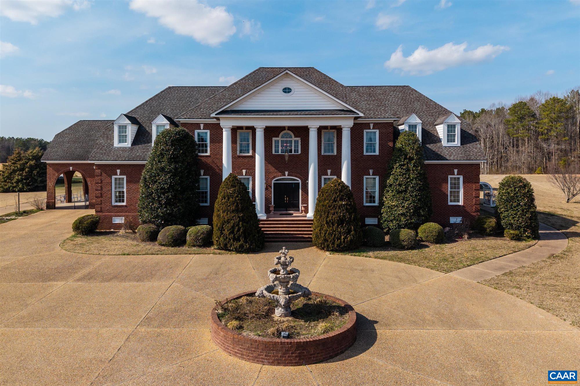 30253 Camp Pkwy, Courtland, VA 23837 - photo 5