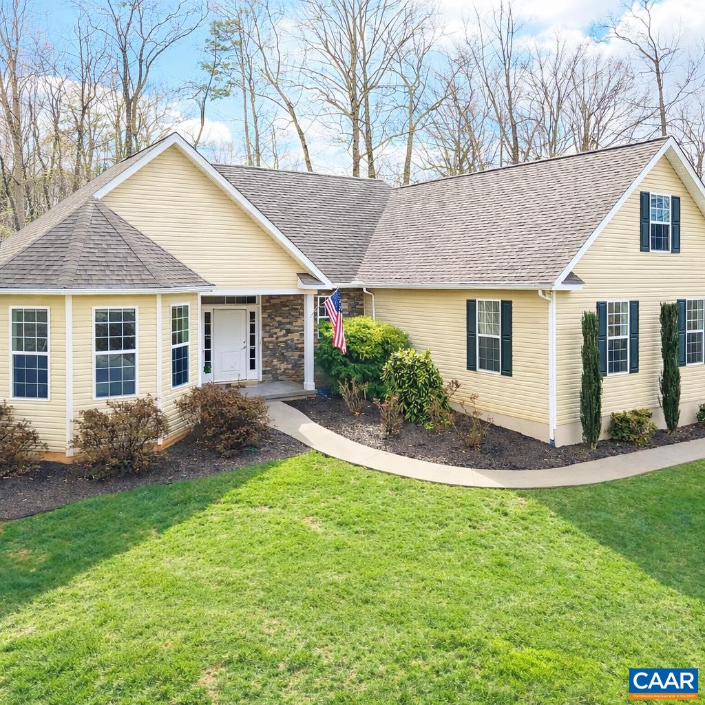 612 London Ct, Ruckersville, VA 22968 — photo 2