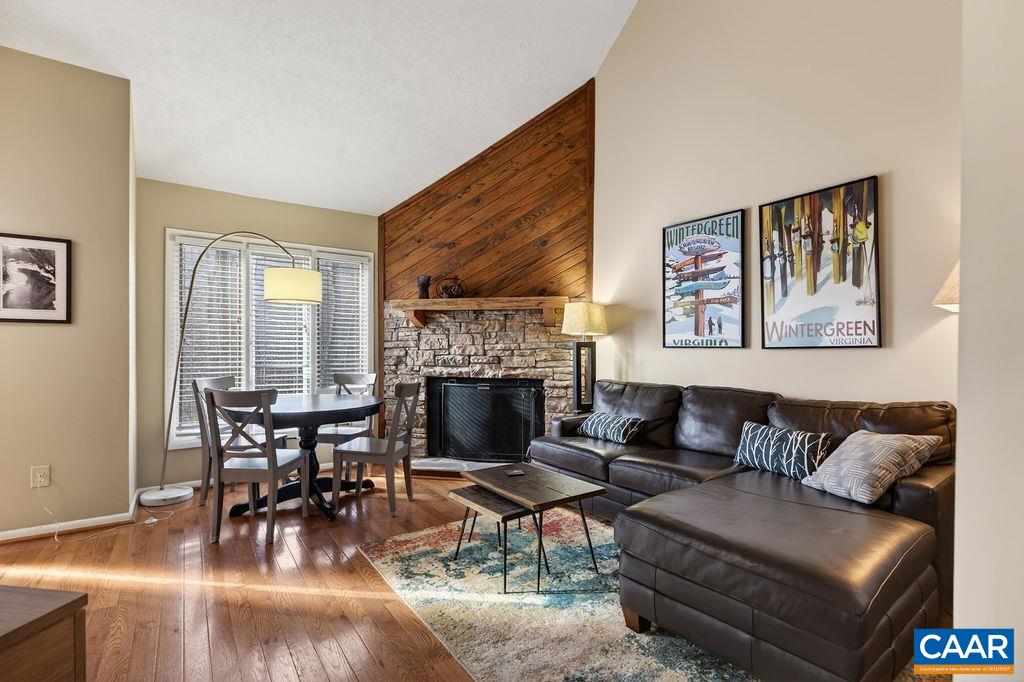 745 Laurelwood Condos, Roseland, VA 22967 — photo 6