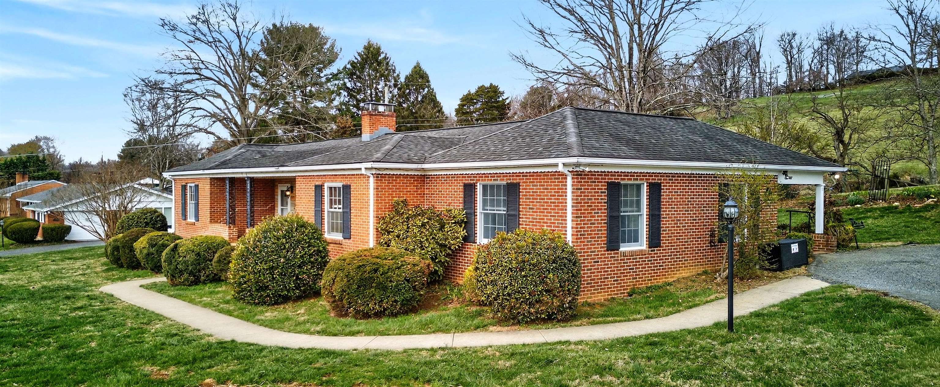 11 Avalon Ln, Lexington, VA 24450 — photo 9